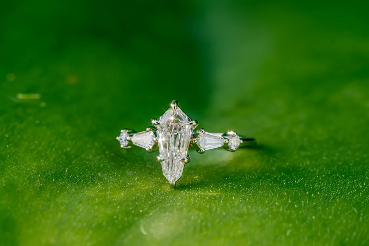 kite shape ER 1200-12