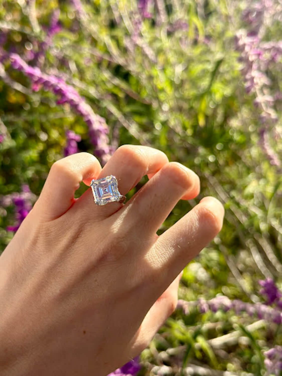 NinaVova custom engagement ring client review photo